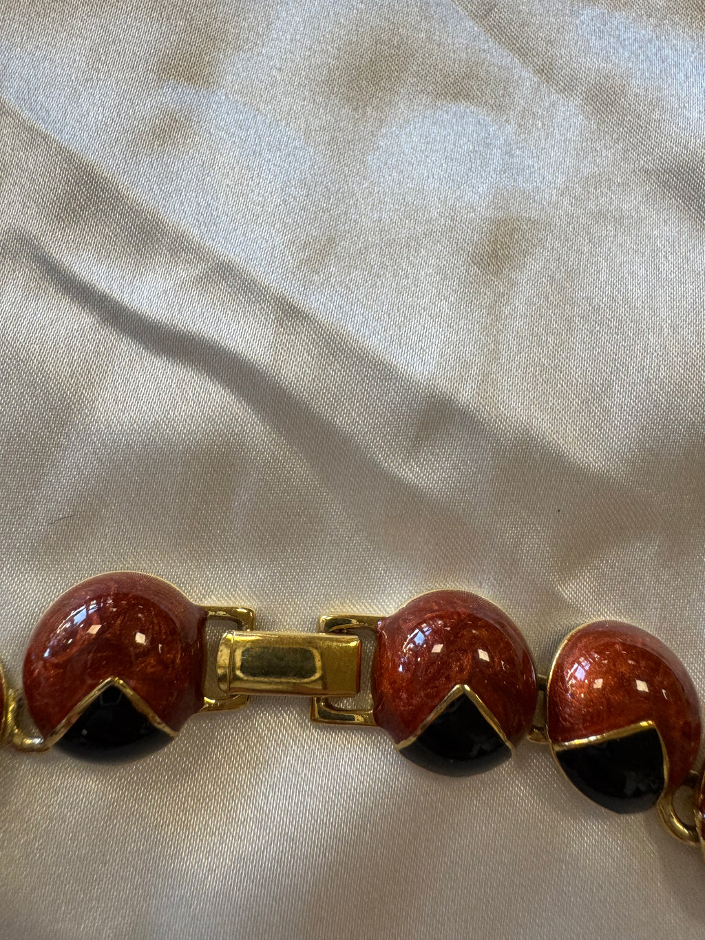 Collier en métal 80s
