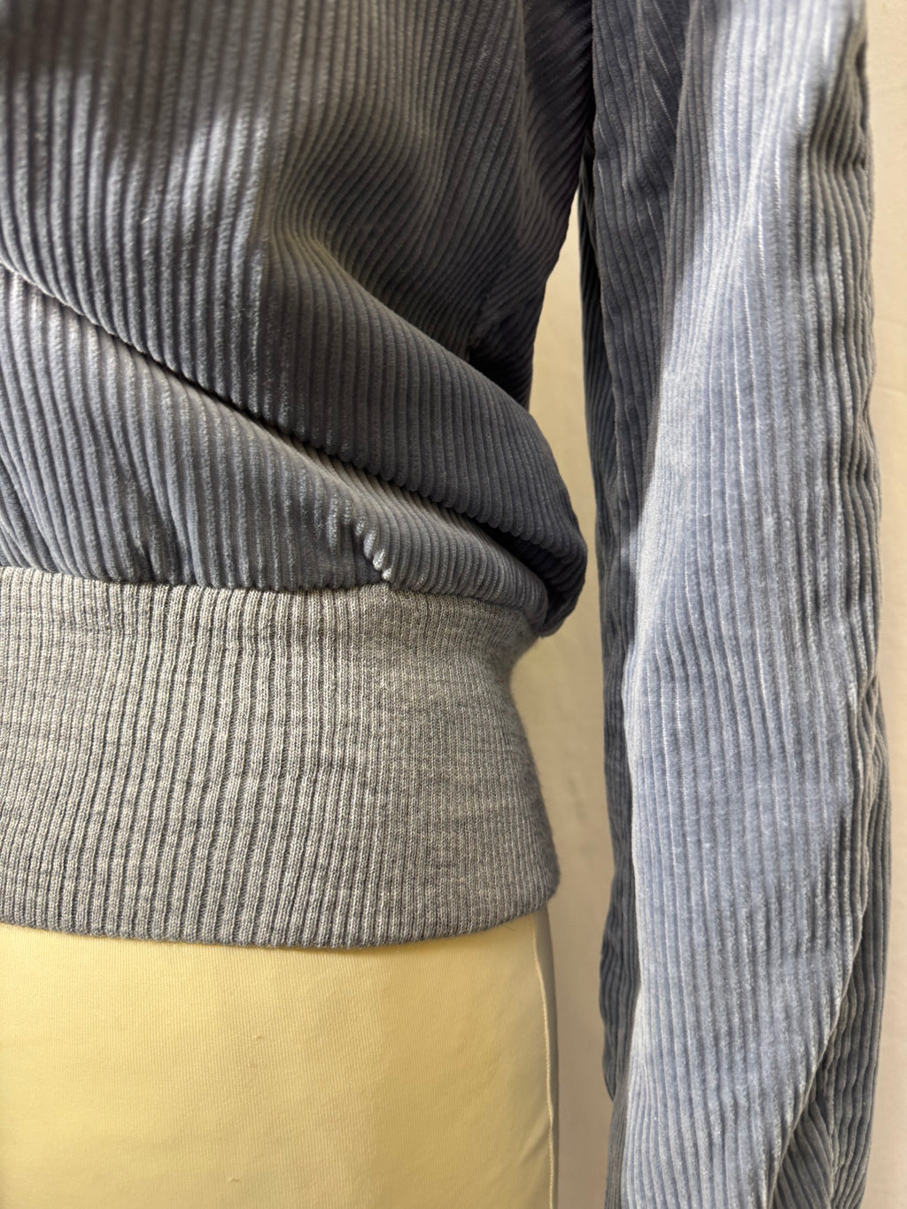 Veste en velours côtelé Y2K