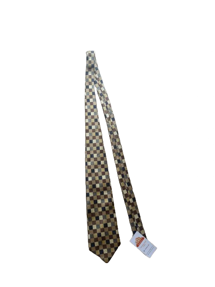 Cravate à carreaux