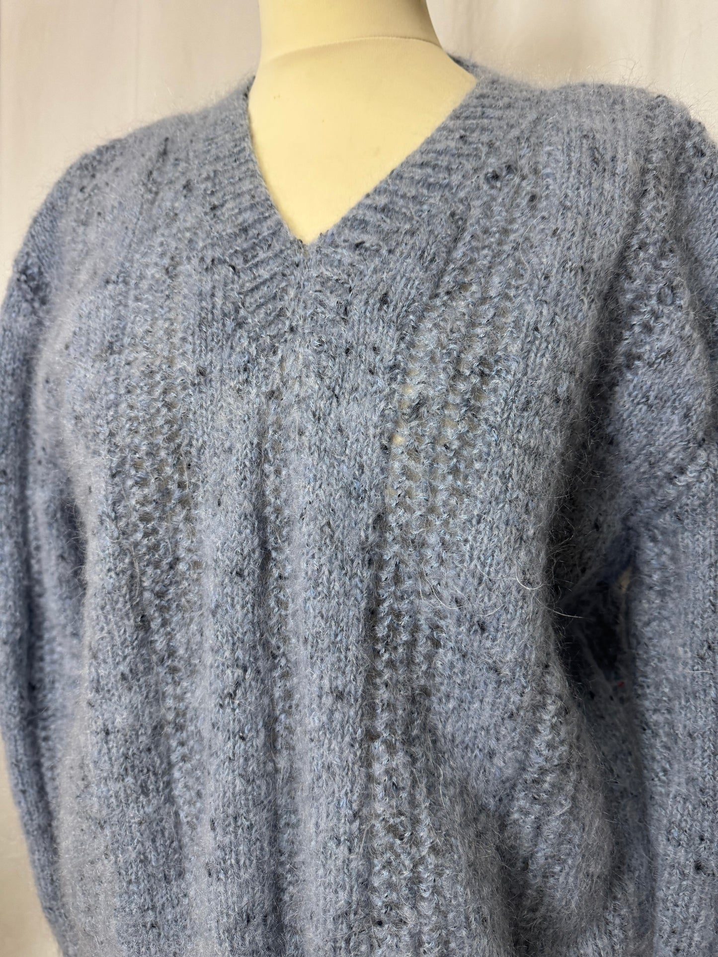 Pull ajourée bleu