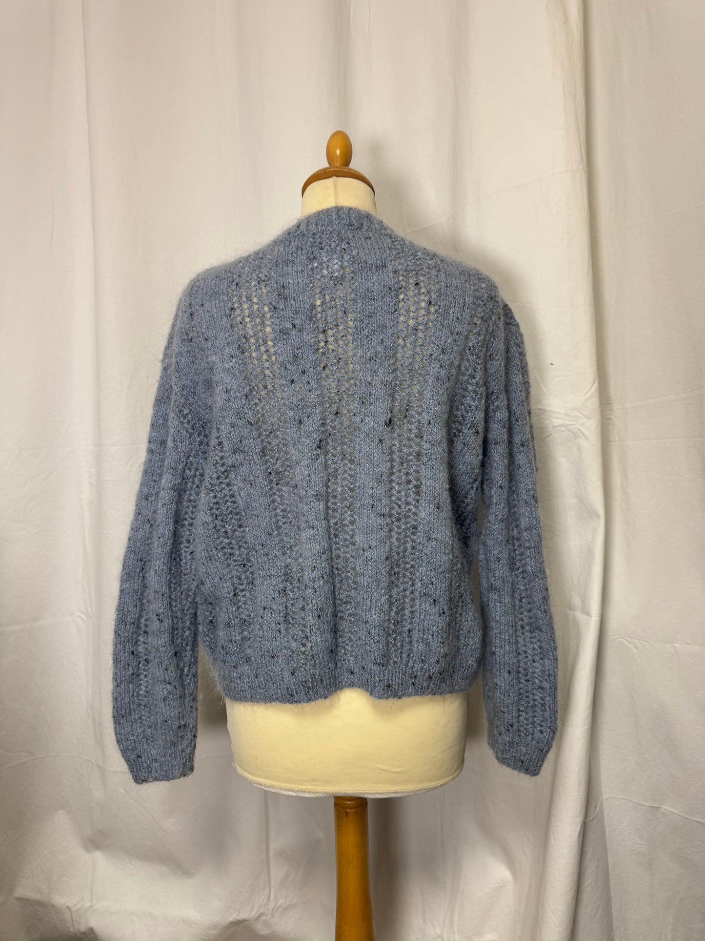 Pull ajourée bleu