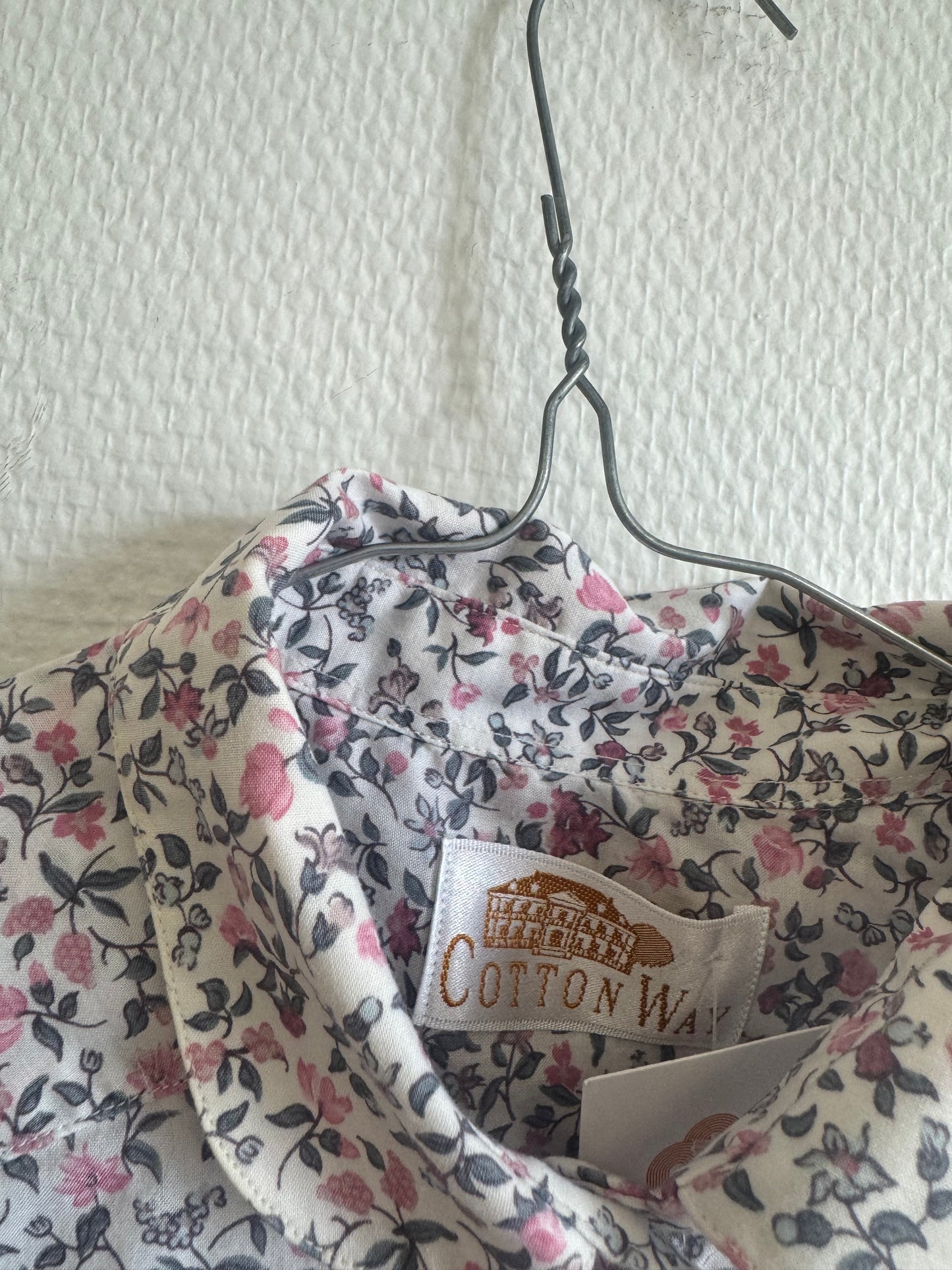 Chemise à fleurs