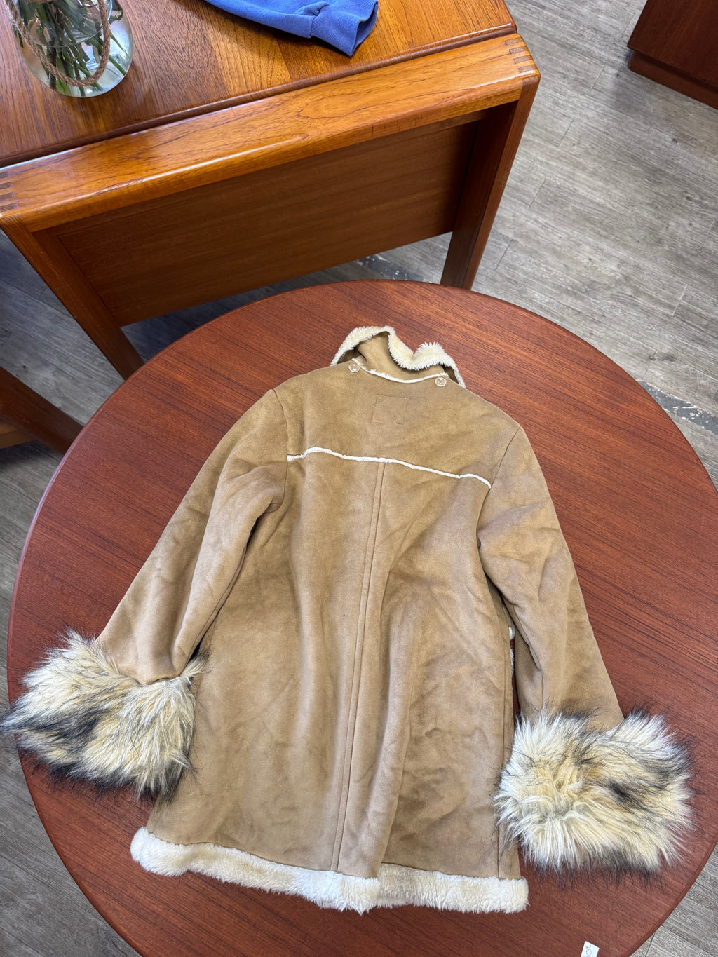 Veste en fausse fourrure