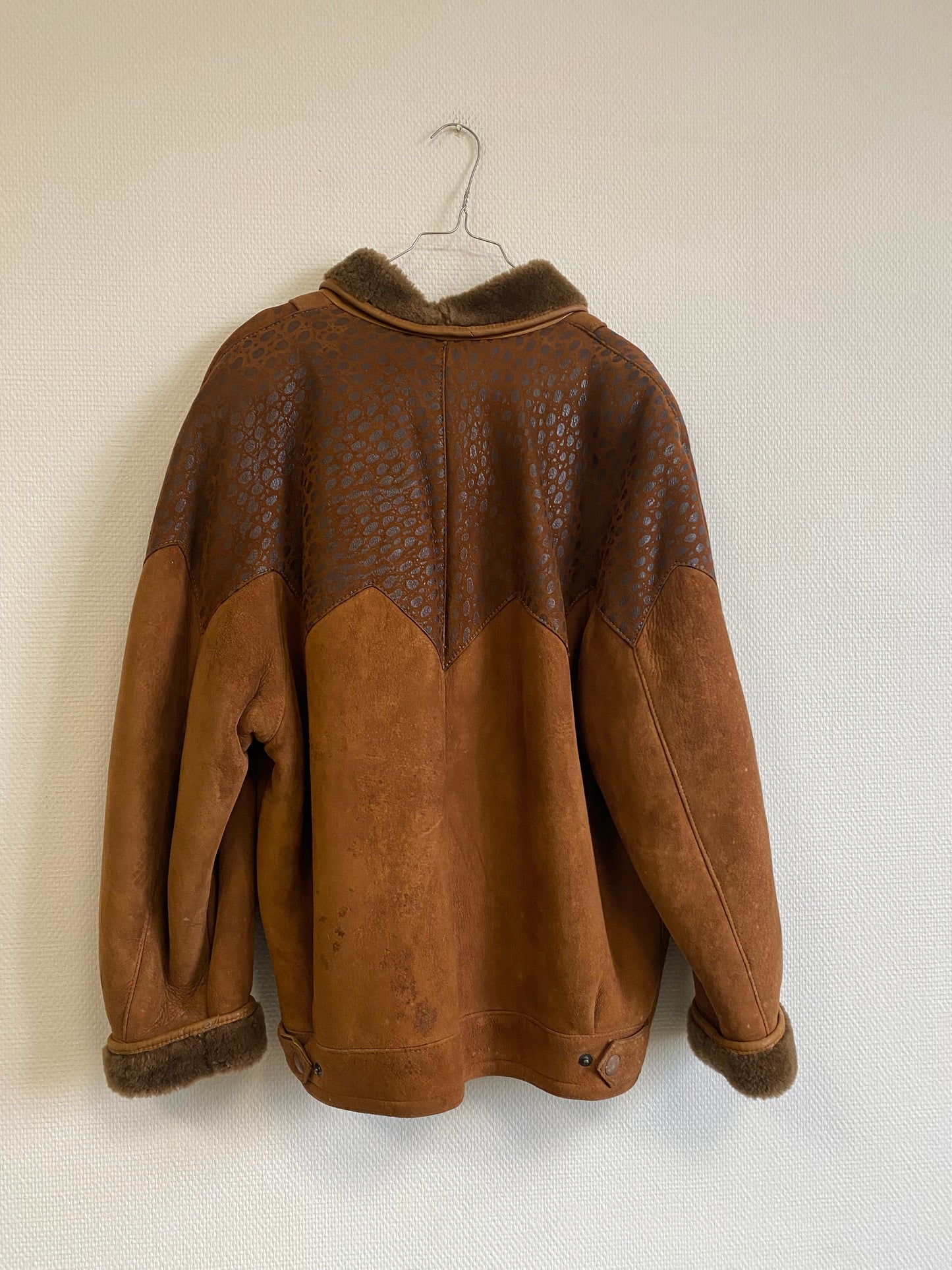 Manteau en peau lainée 80s