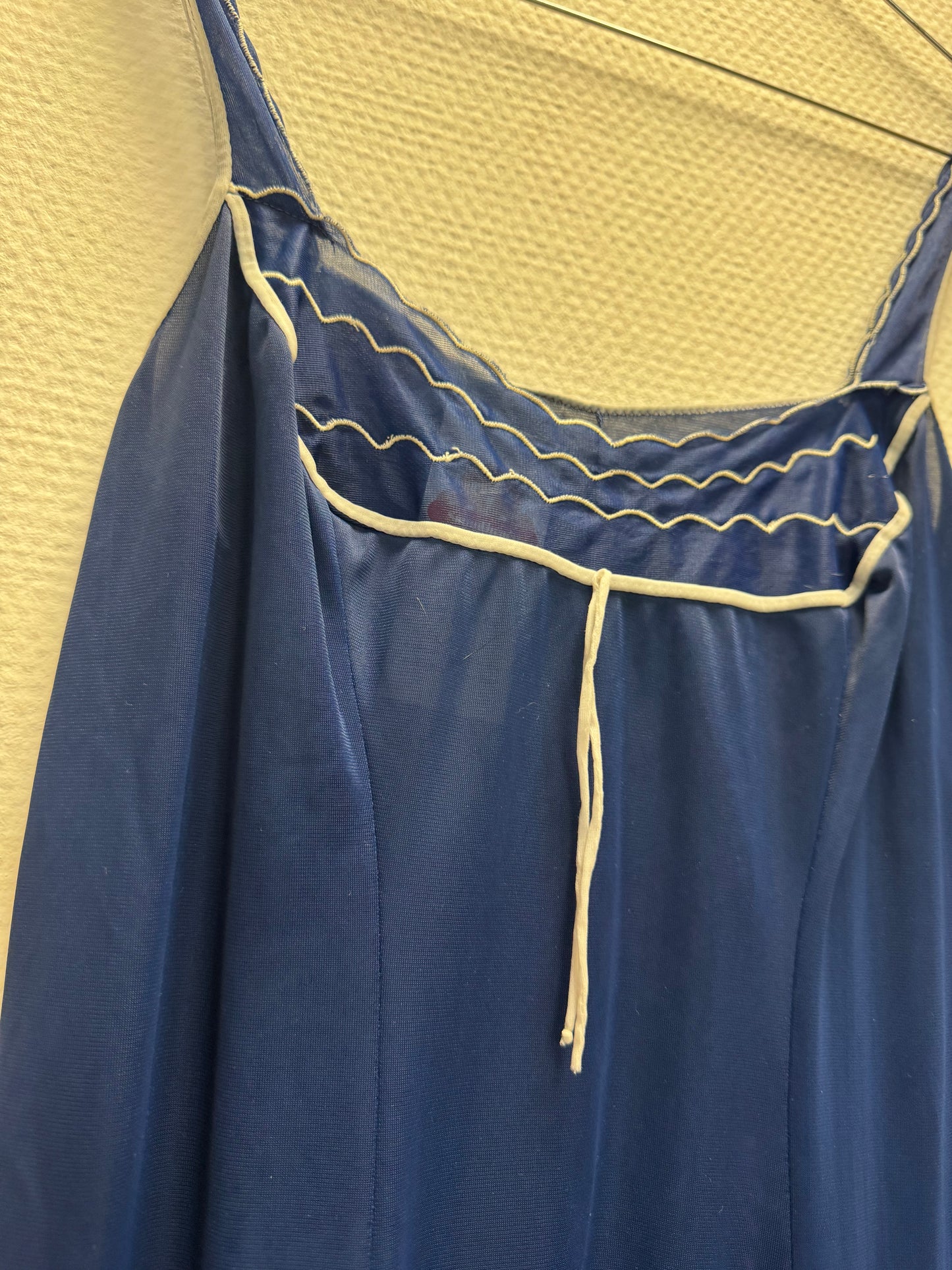Nuisette bleu