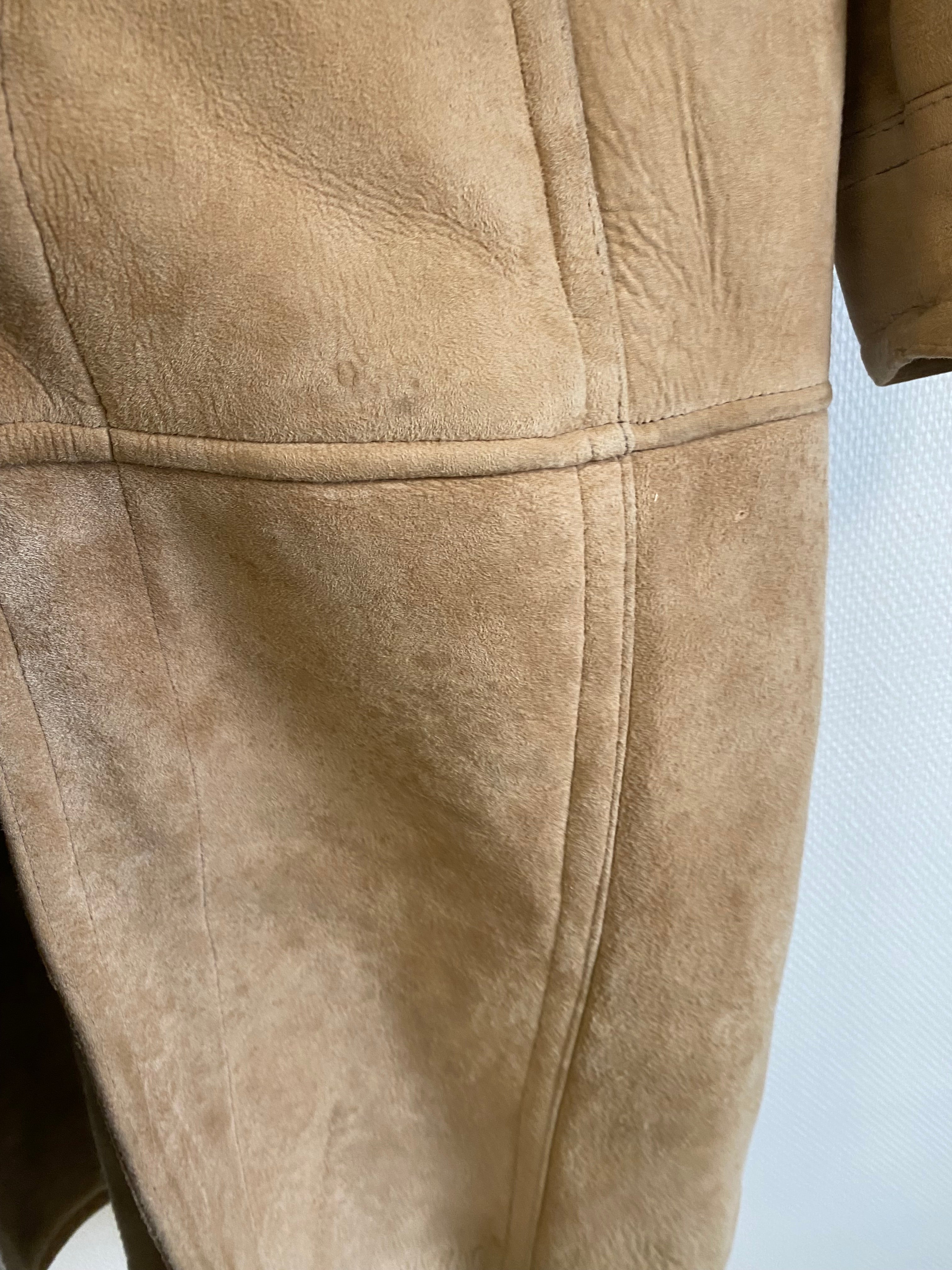 Manteau en peau lainée 70s