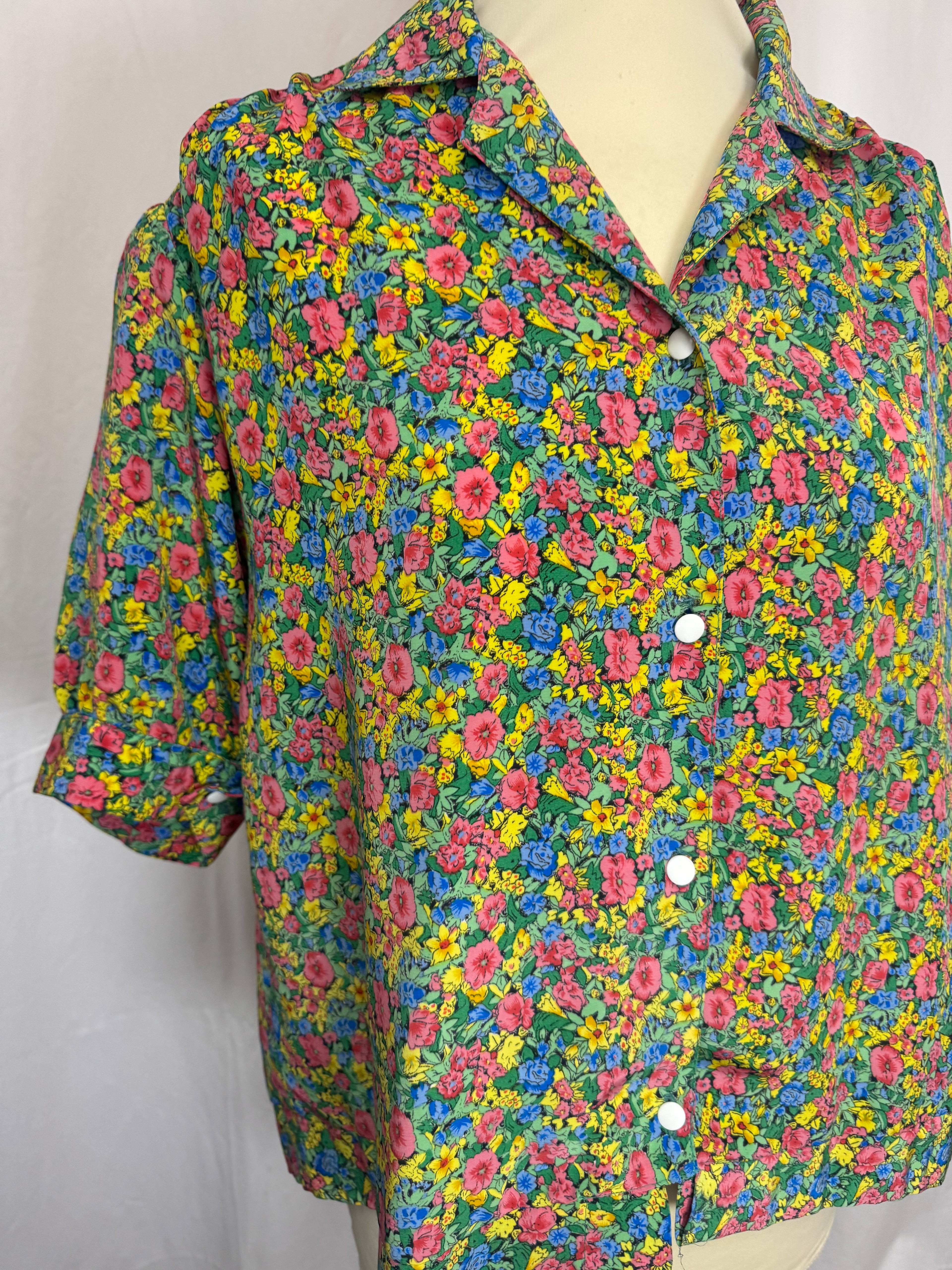 Chemise à fleurs