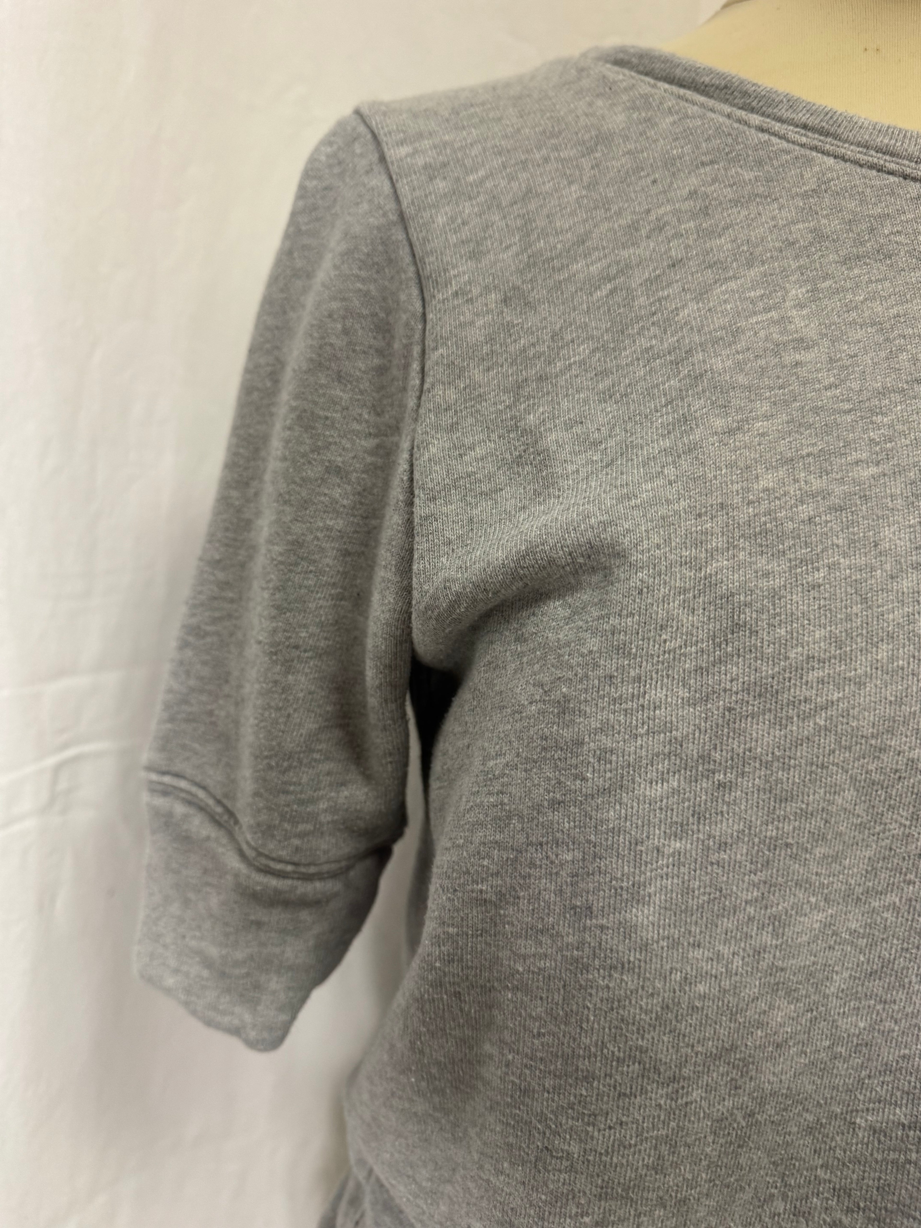 Sweat gris Lacoste
