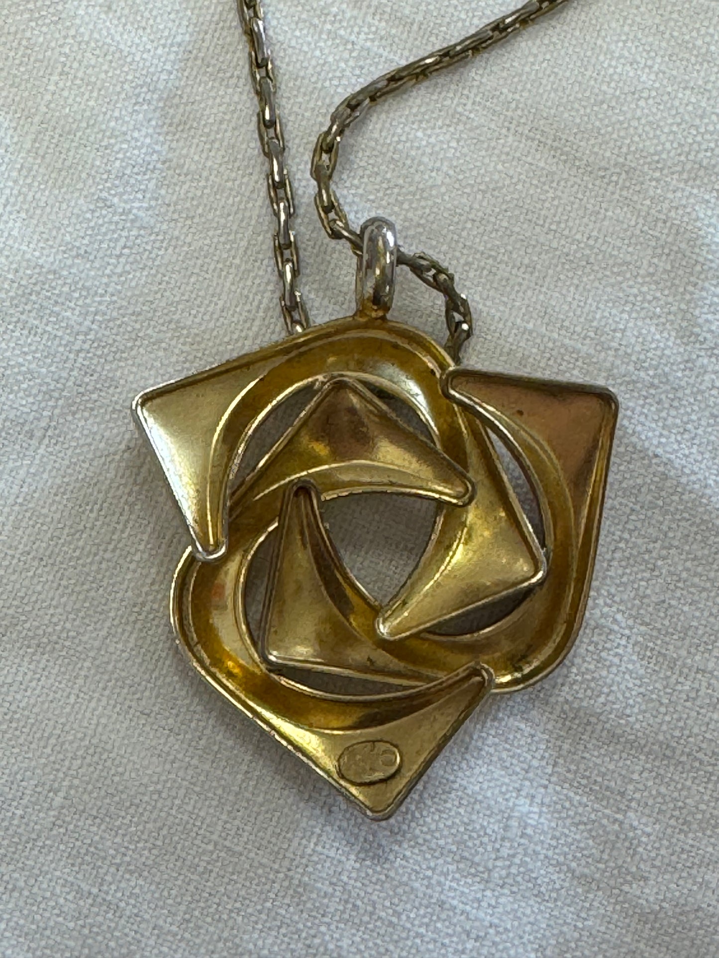 Collier pendentif