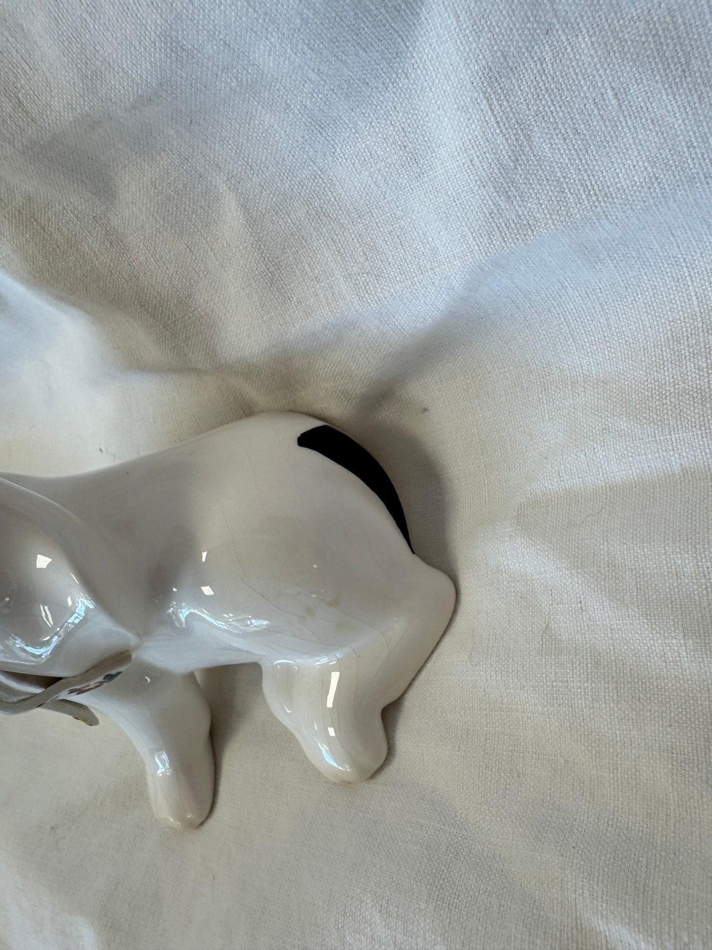 Chien en céramique