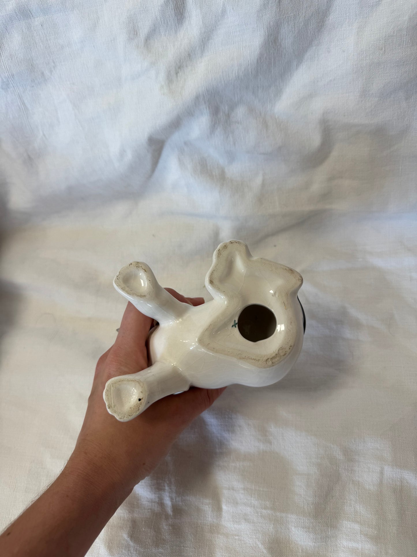 Chien en céramique
