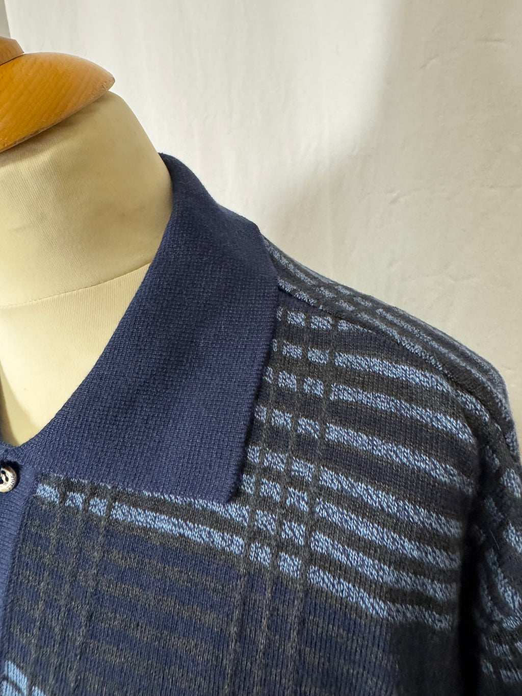 Polo à rayures bleu