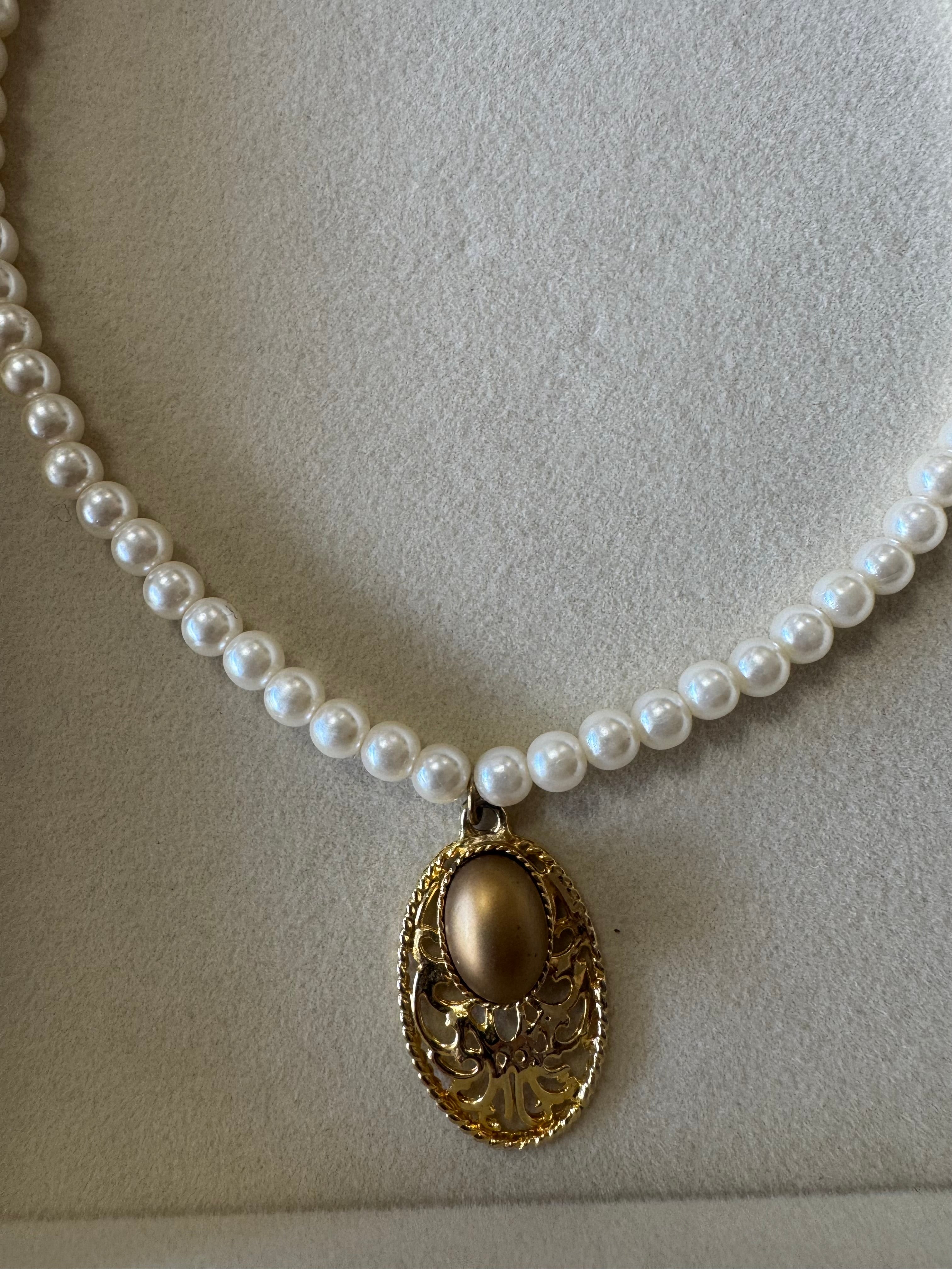 Collier en perles fantaisie