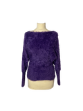 Pull violet à poils