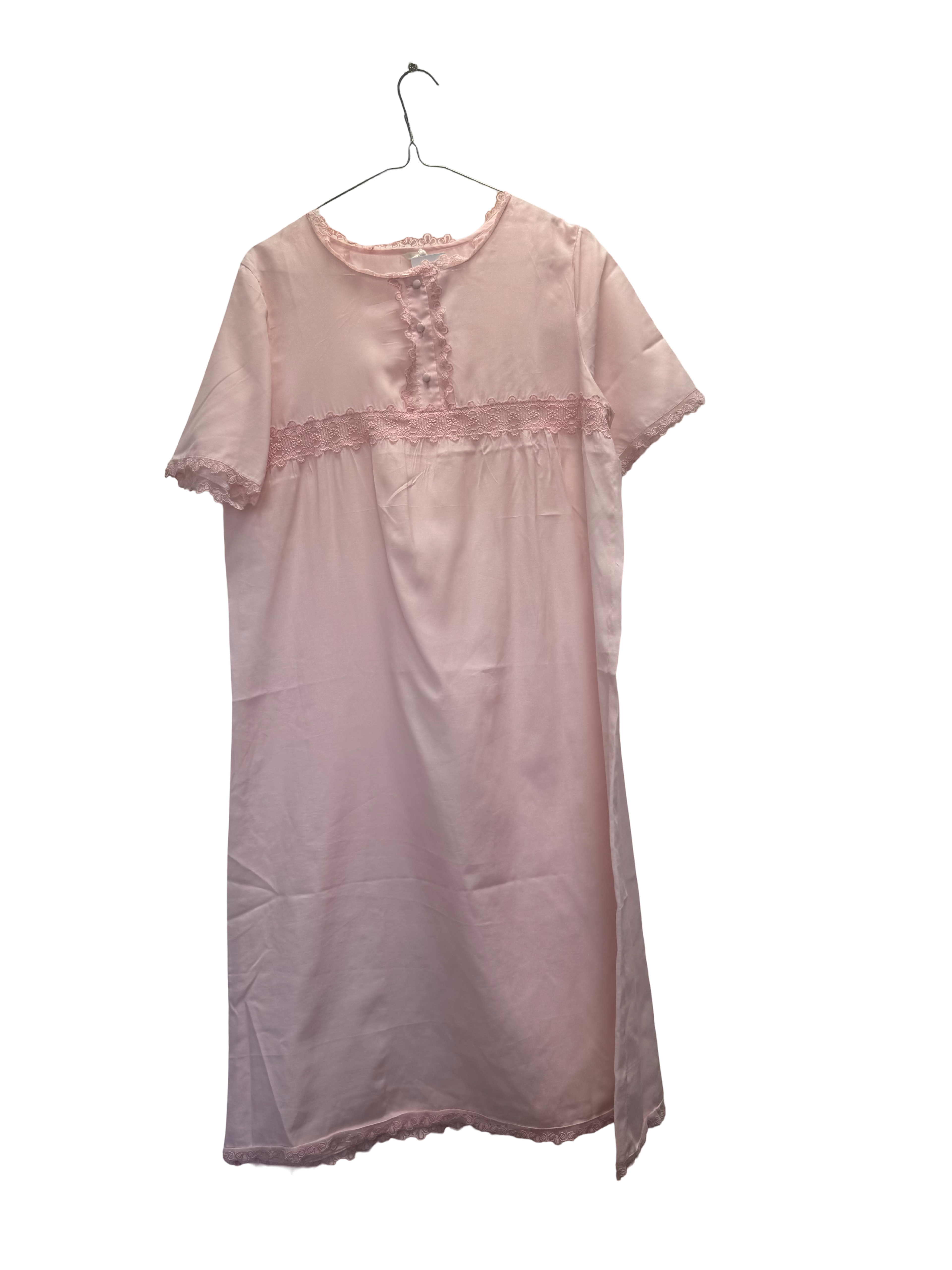 Robe de nuit rose