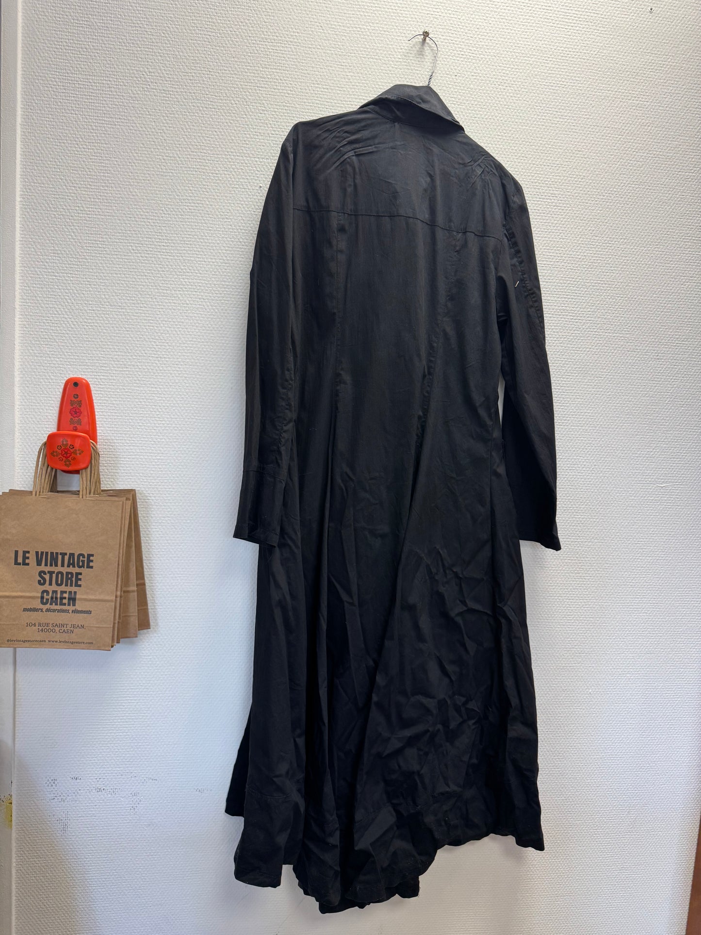 Robe noir Y2K