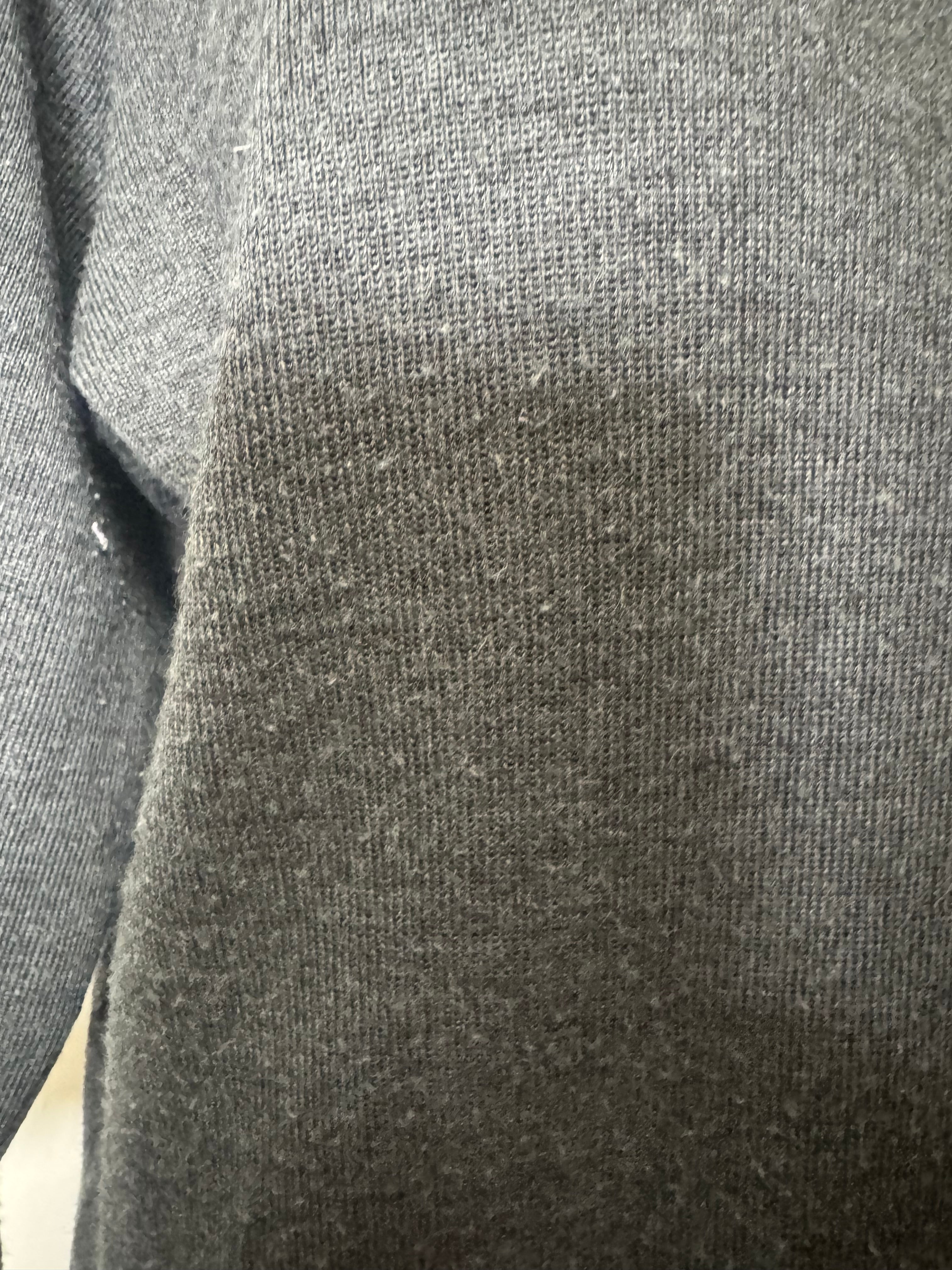 Cardigan gris en laine