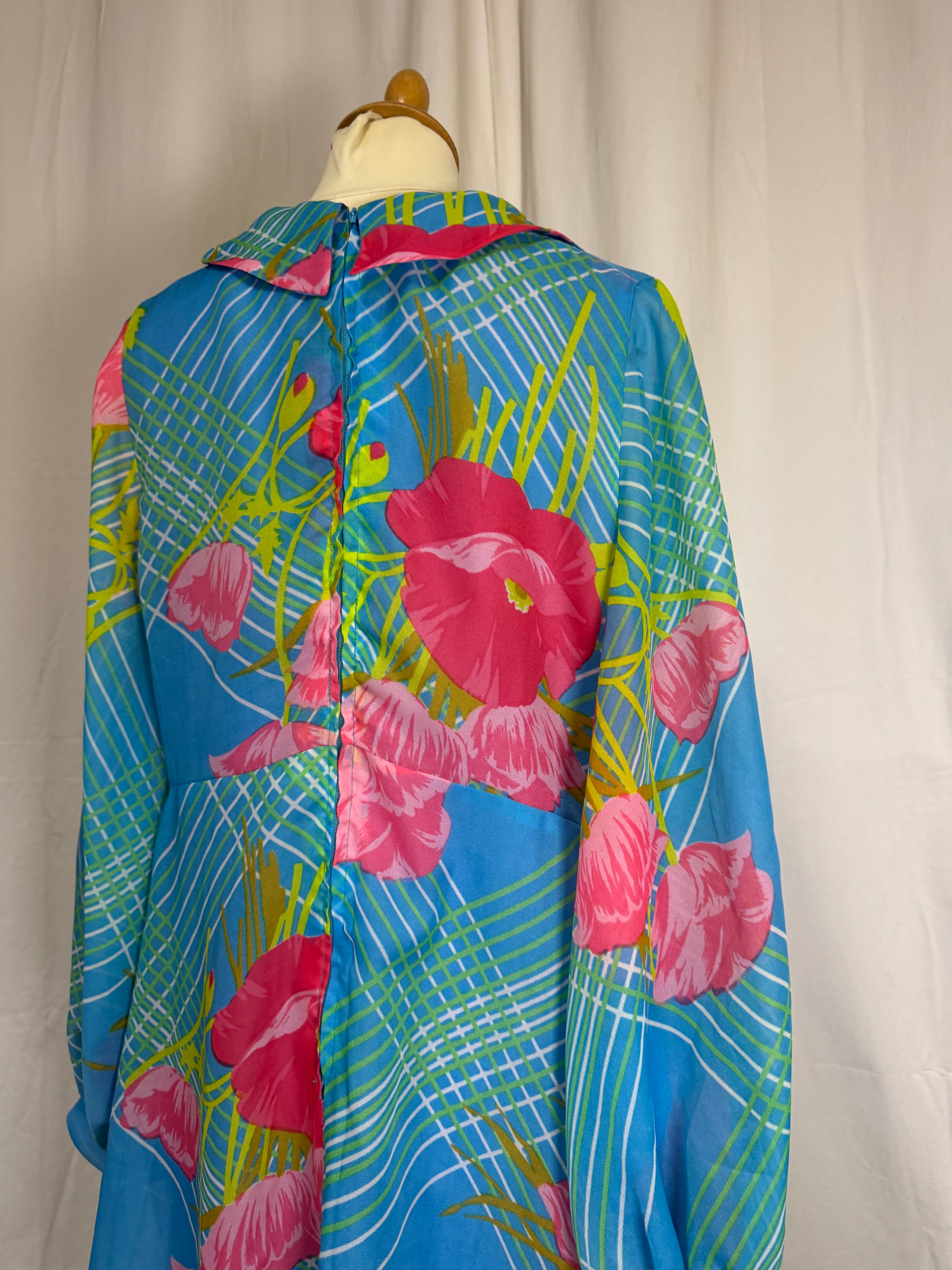 Robe à fleurs 70s