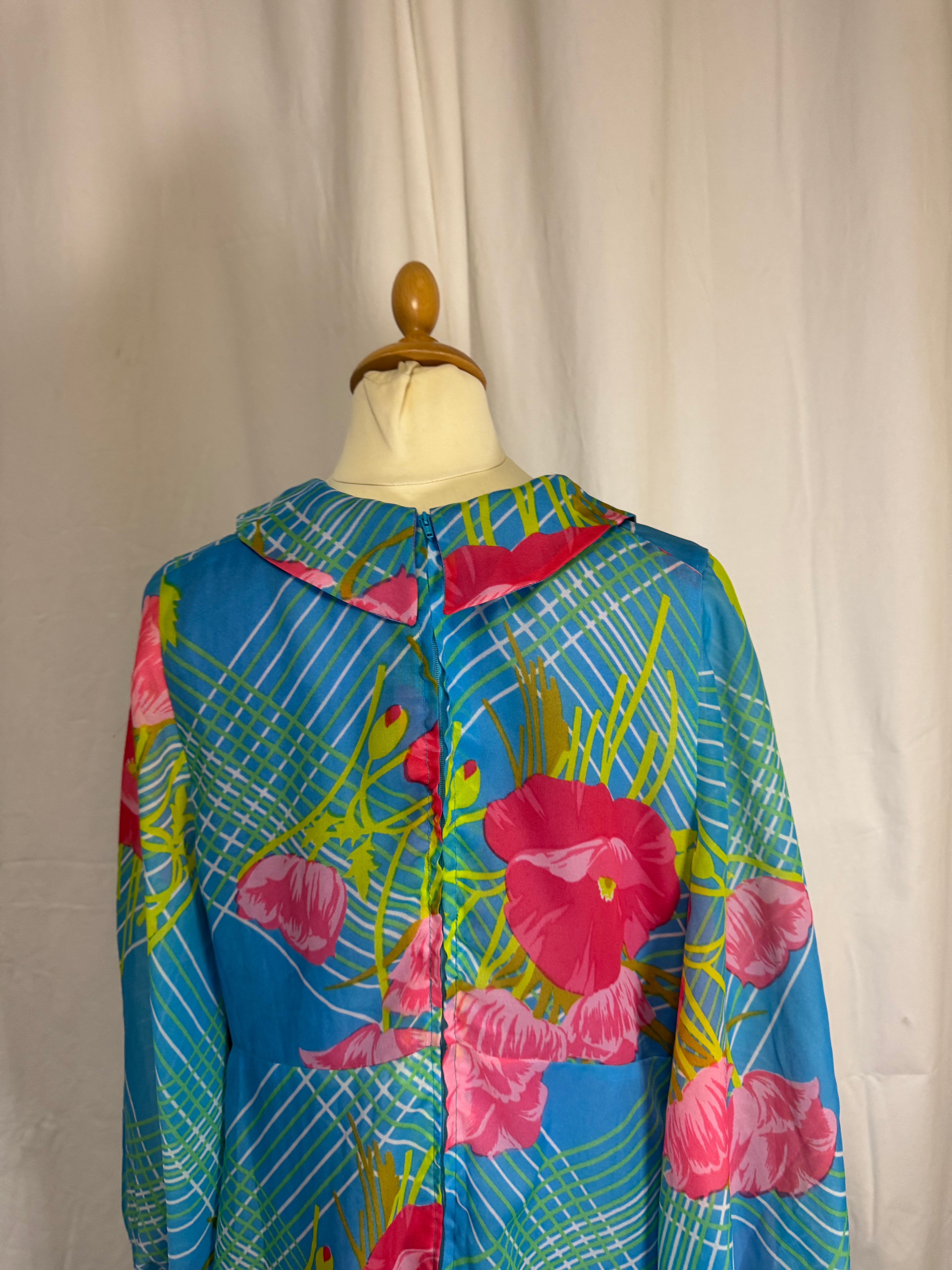 Robe à fleurs 70s