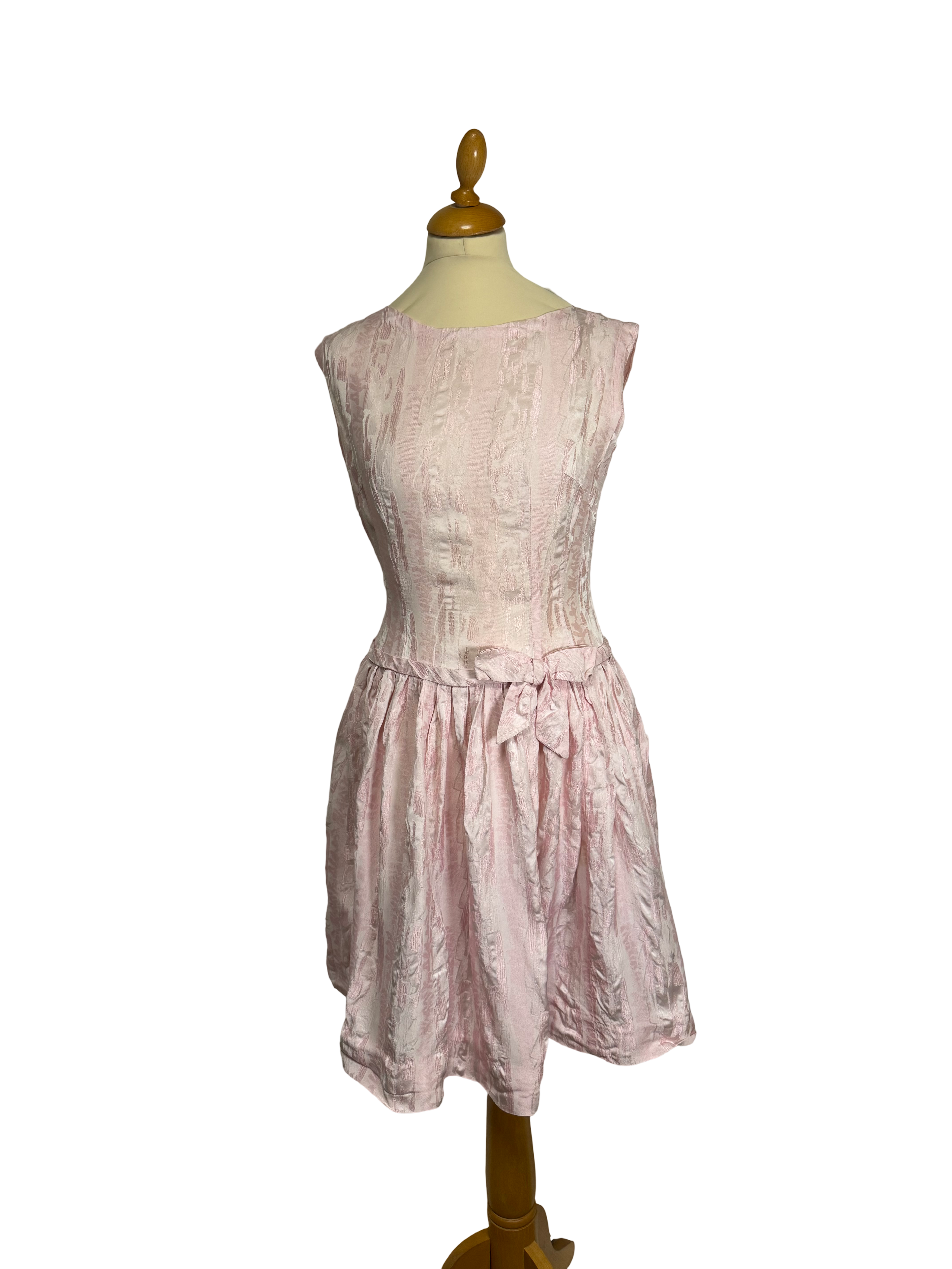 Robe rose 80s