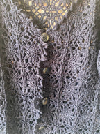 Cardigan en crochet 70s