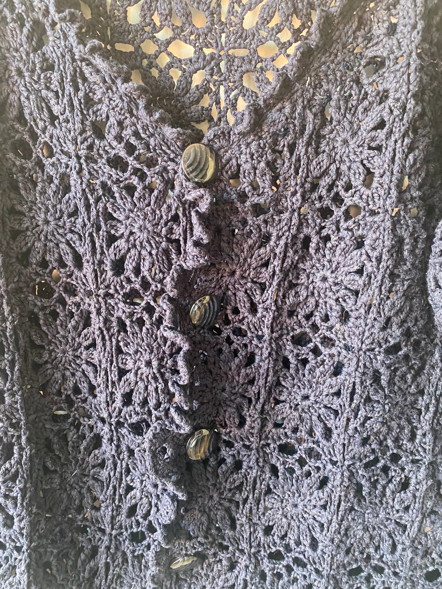 Cardigan en crochet 70s