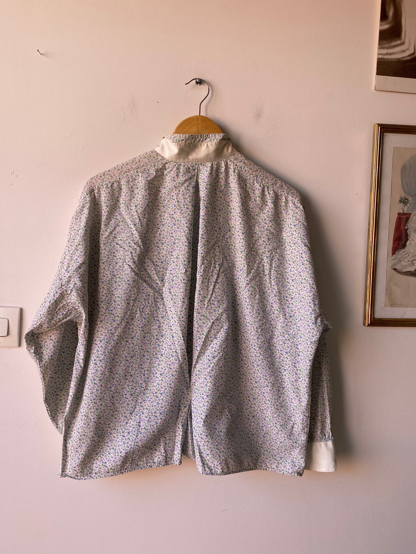 Chemise à fleurs