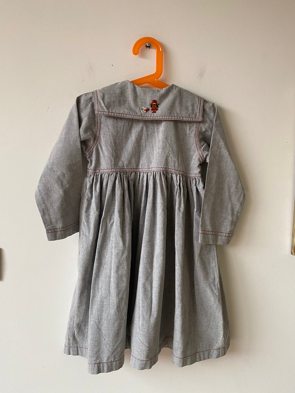 Robe grise
