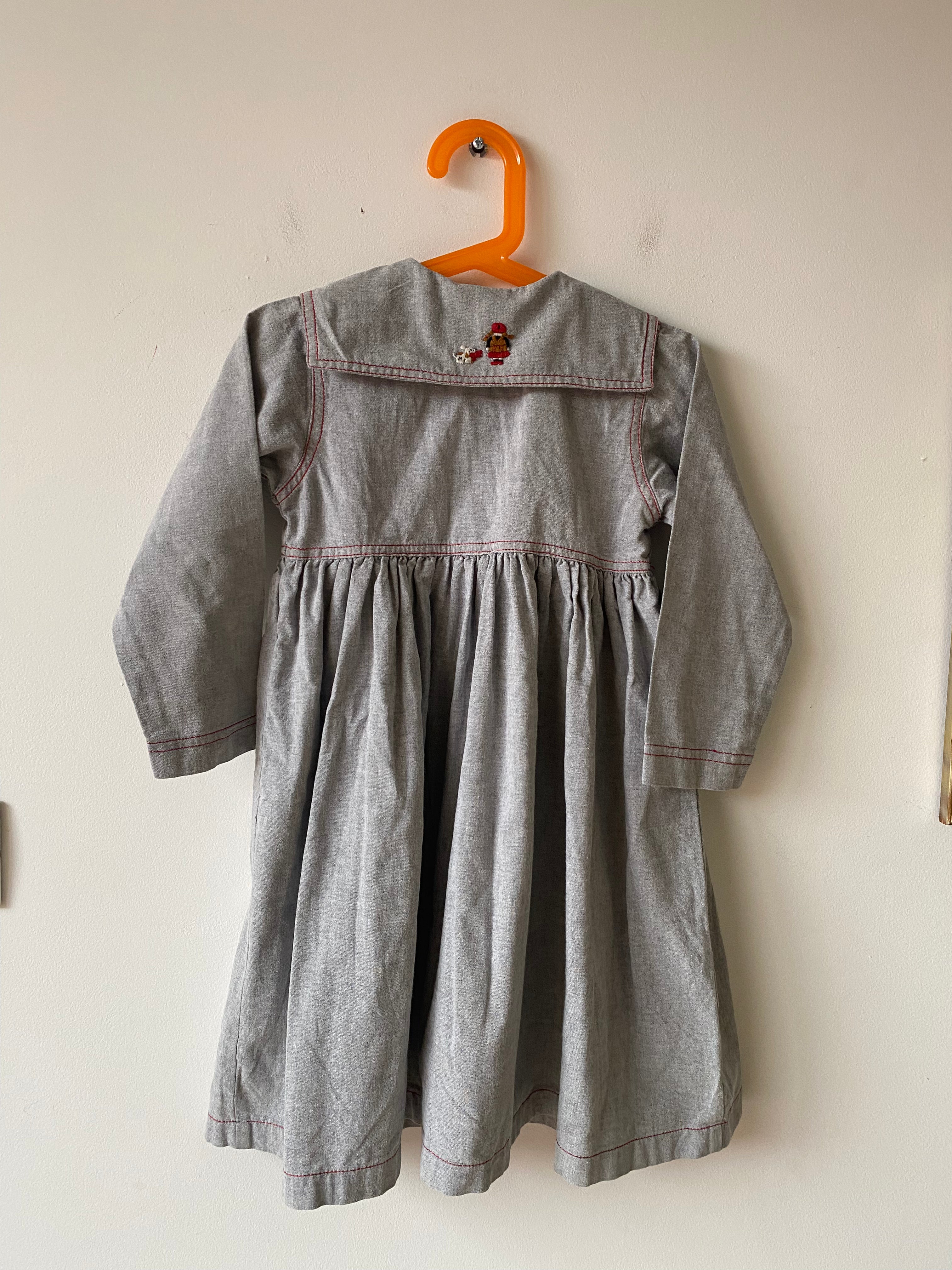 Robe grise