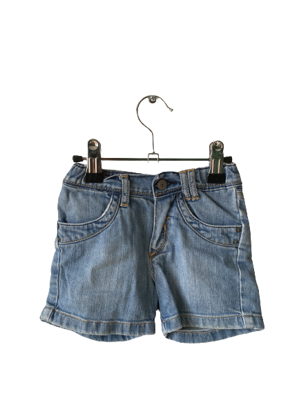 Short en jeans