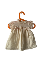 Robe brodée