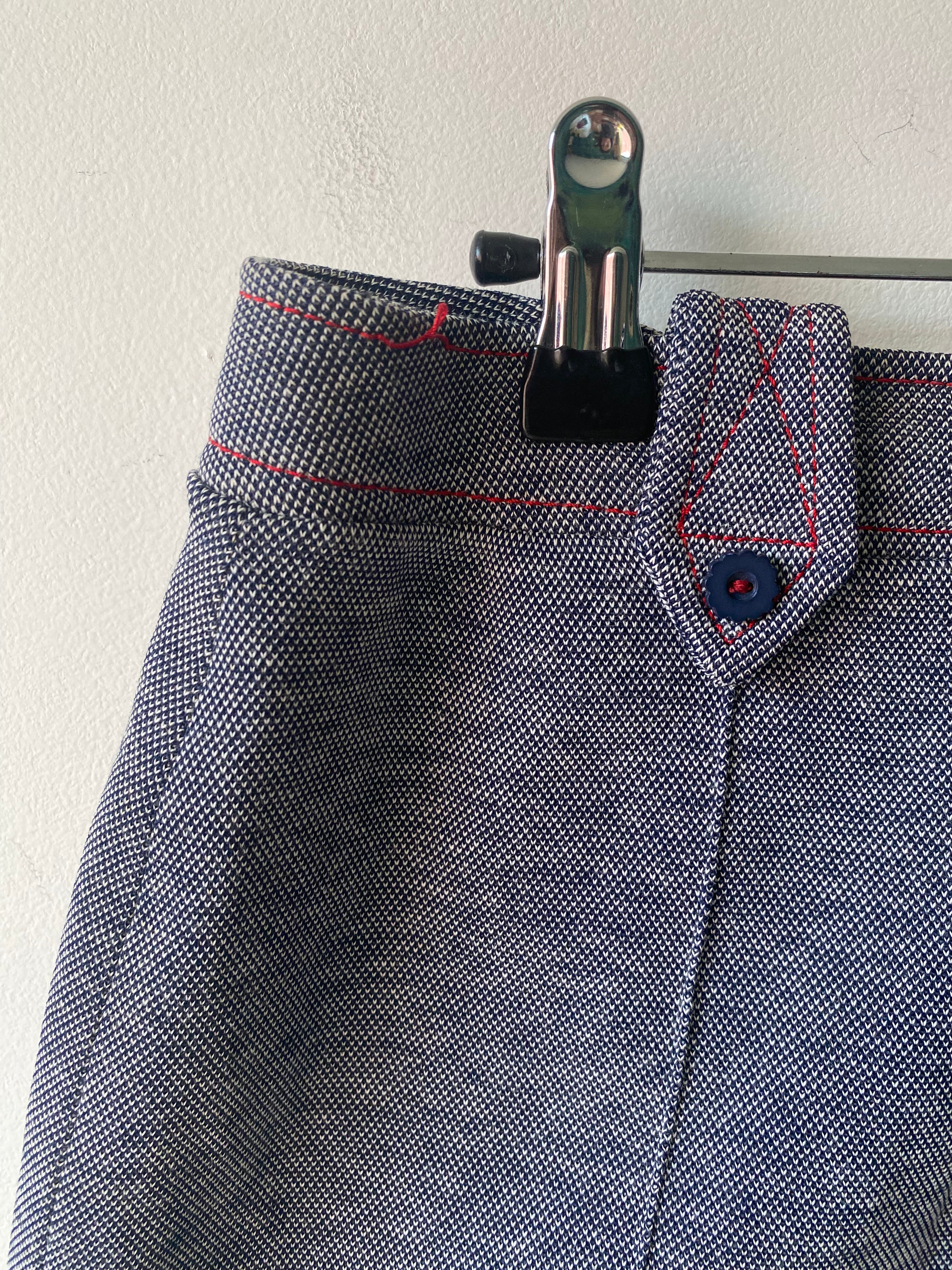 Short gris 70s