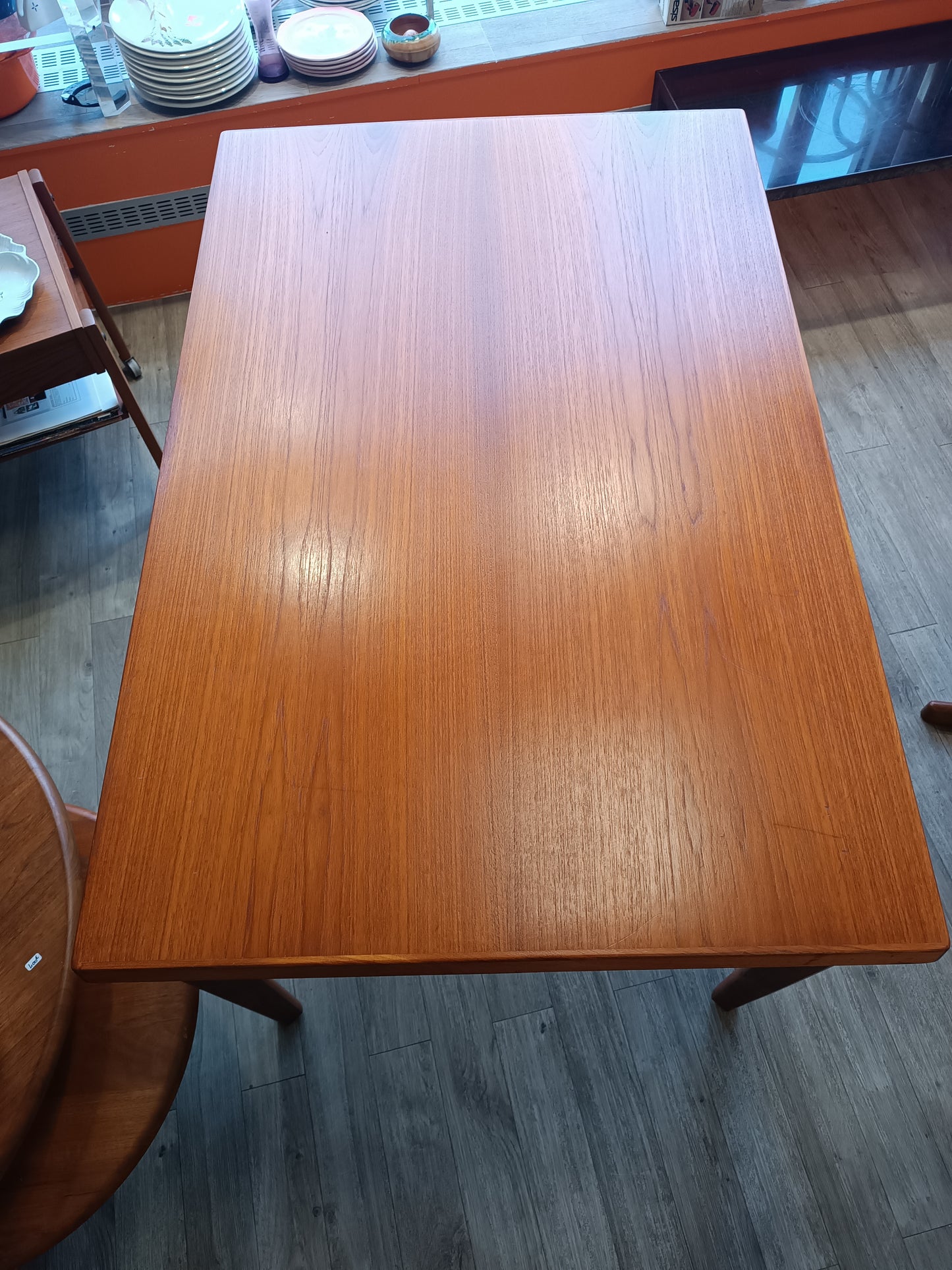Table à manger scandinave en teck de Henning Kjaernulf