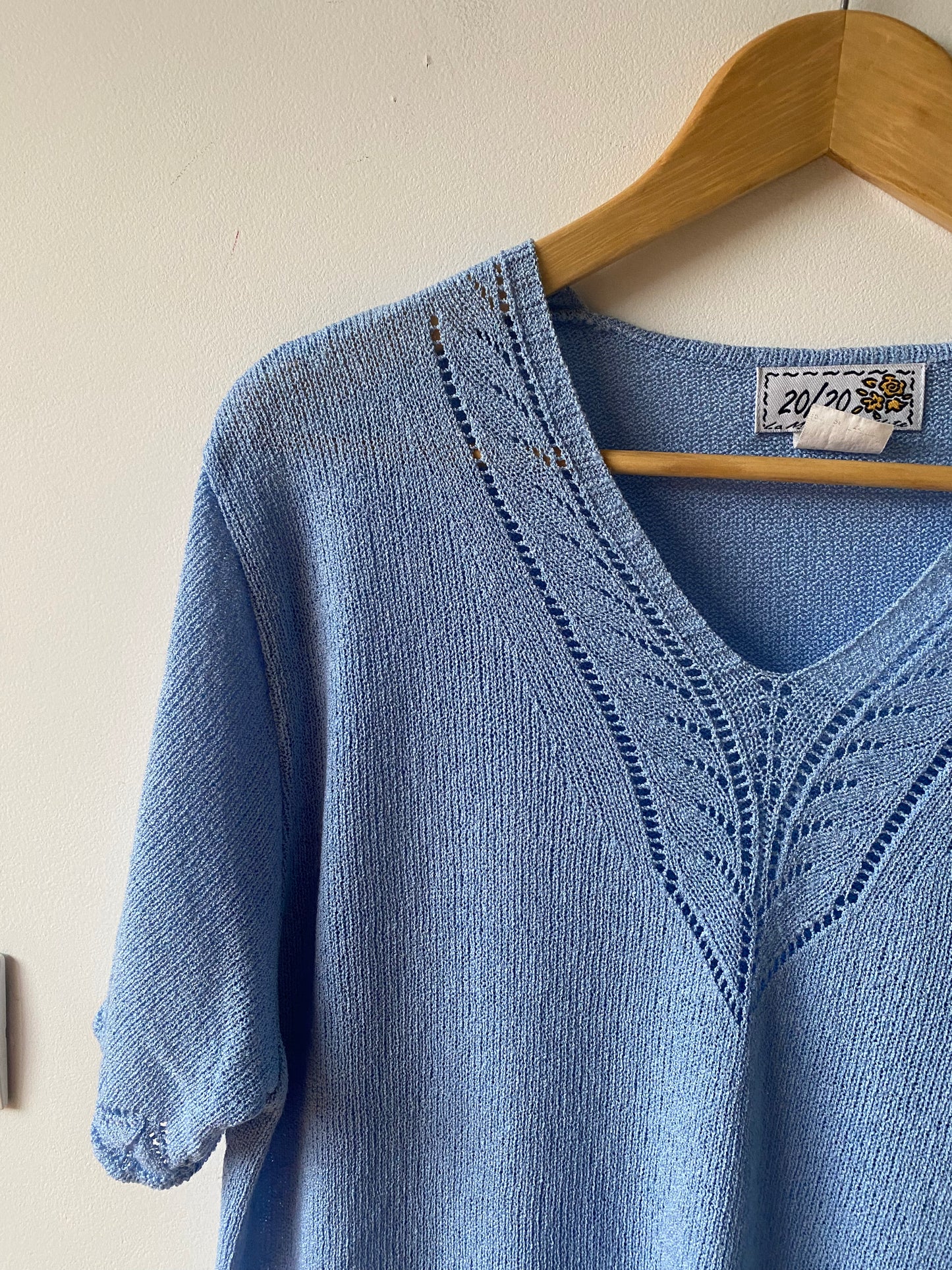 Tricot bleu clair