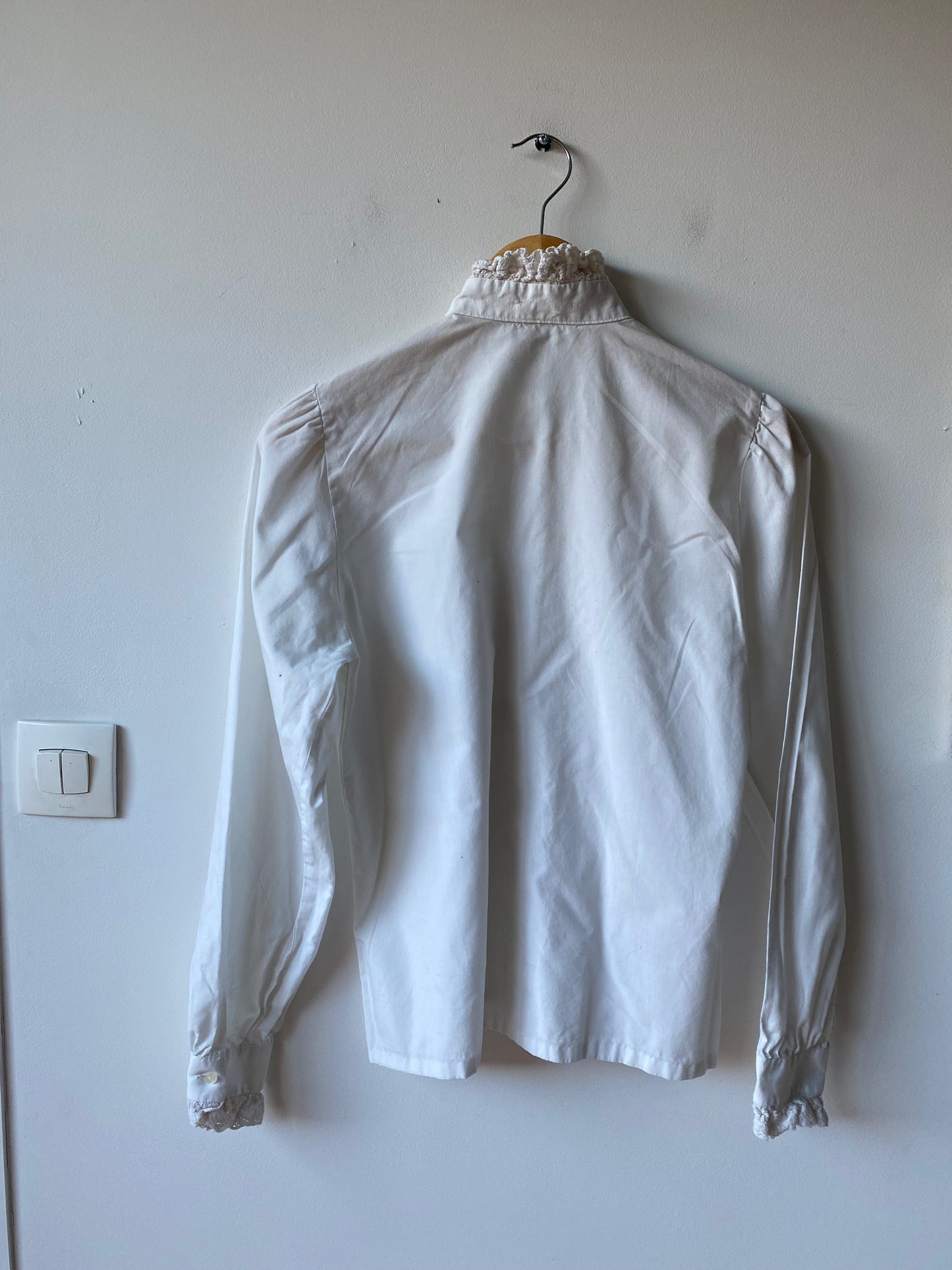Chemise brodée
