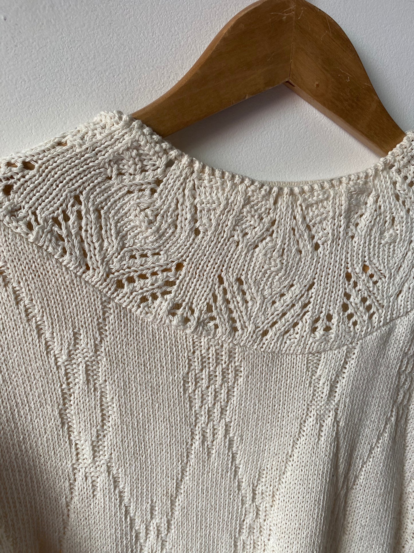 Tricot en maille ajourée