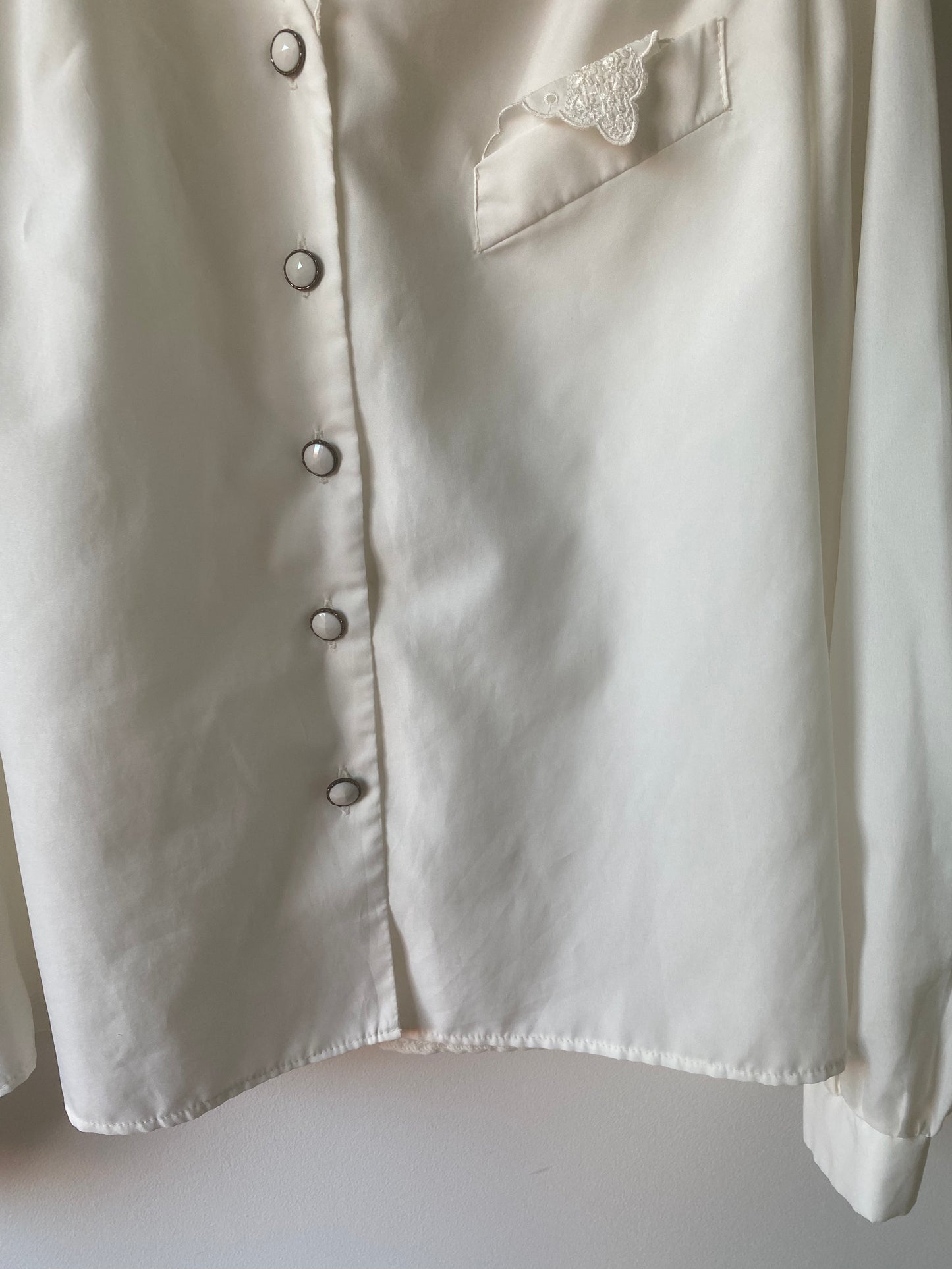 Chemise brodée