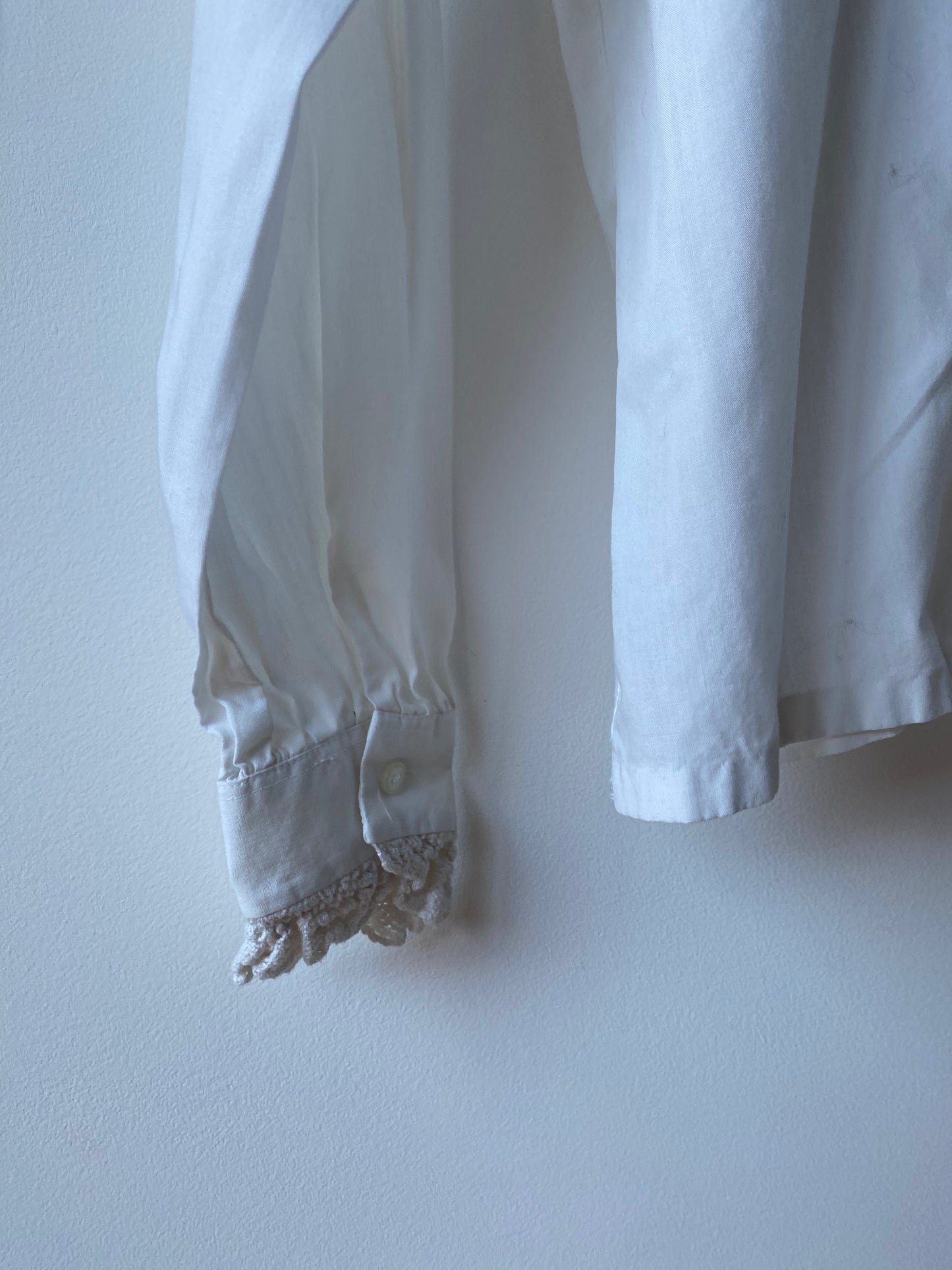 Chemise brodée